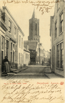 11489 Gezicht in de Dorpsstraat met bebouwing te Loenen uit het zuiden; met op de achtergrond de toren van de N.H. kerk.